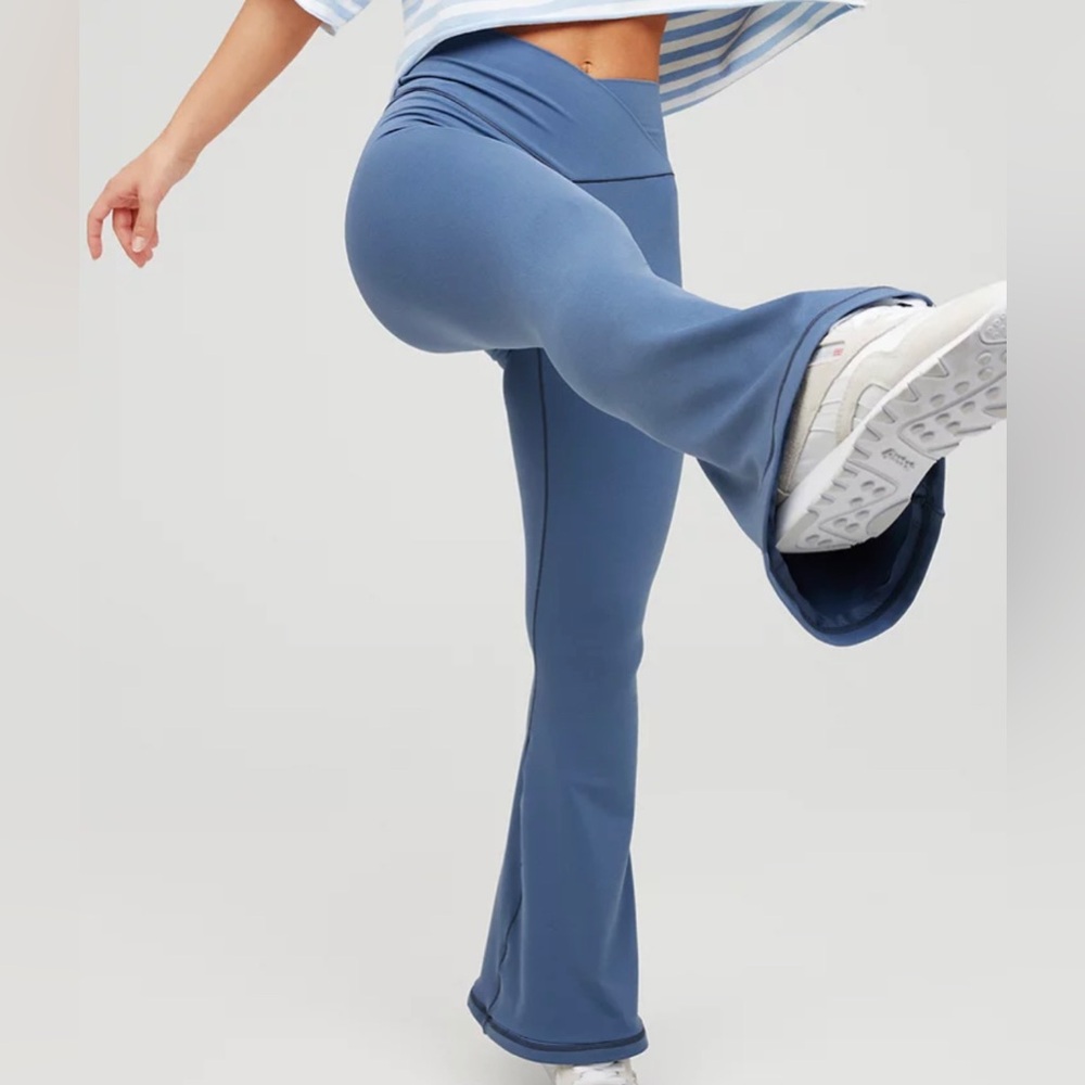 OFFLINE By Aerie Real Me High Waisted Crossover Flare Legging
